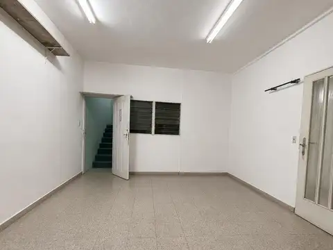 Depto Tipo Casa en Venta 50 años
