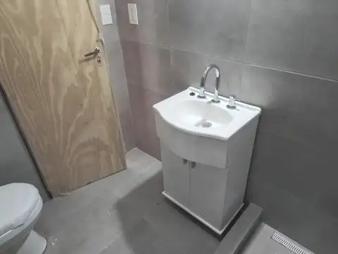 Depto Tipo Casa en Venta con 1 cocheras
