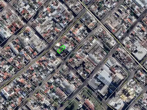 Terreno en Venta 27  mts Fondo