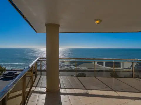 Boulevard Maritimo Patricio Peralta Ramos 3300