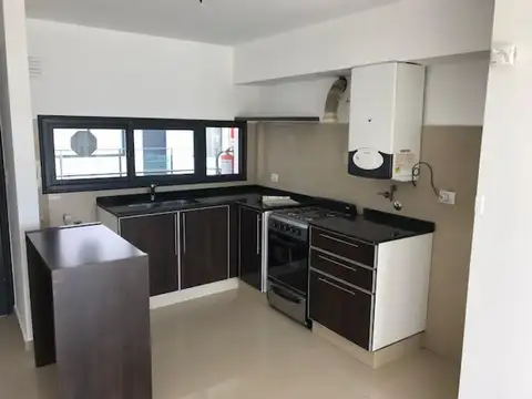 Departamento en Alquiler en Las Rosas, $ 750.000