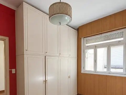 Depto Tipo Casa en Venta 50 años