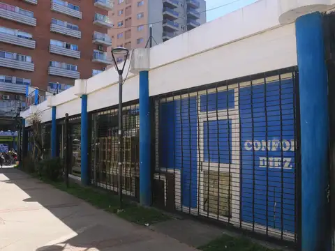 Local en Alquiler en Centro, $ 8.000.000
