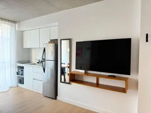 Excelente Depto Con Piscina, Laundry, Balcon al Fte