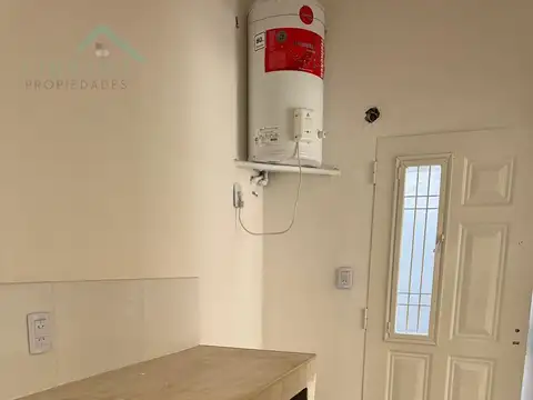 Depto Tipo Casa 3 ambientes con 1 baño