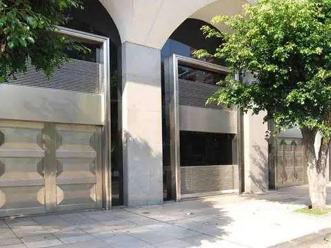 Avenida Paseo Colón 700