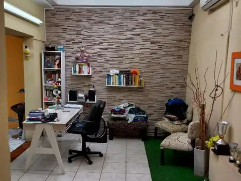 Depto Tipo Casa 6 ambientes con 2 baños