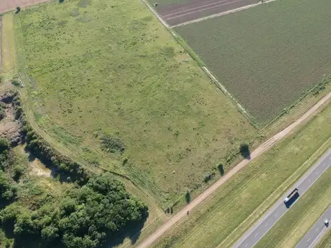 Terreno en Venta 138  mts Frente