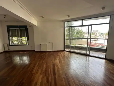 Departamento en Venta con 2 cocheras