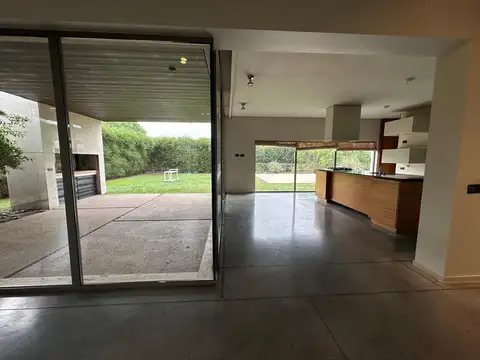 Casa en Alquiler 8 años