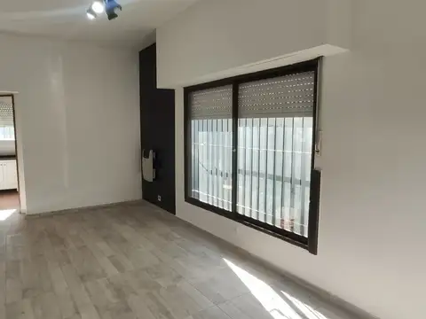 Depto Tipo Casa en Venta al Noroeste