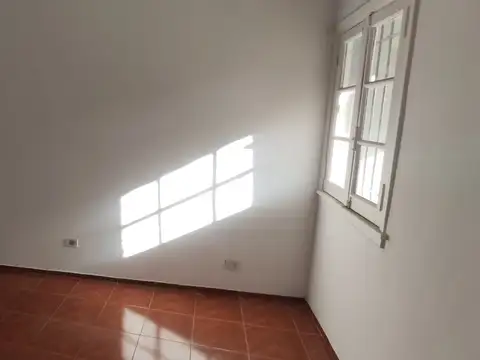 Depto Tipo Casa en Venta 46 años