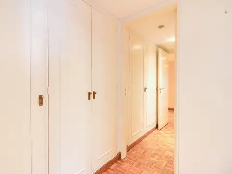 Departamento 5 ambientes con 3 baños