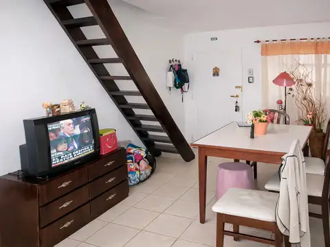 Depto Tipo Casa en Venta 30 años