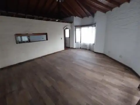 Casa en Alquiler en Ituzaingó, $ 1.200.000