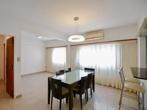 Calle 50 entre 11 y 12 800