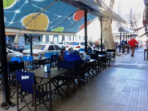 Venta edificio Hostel y Restaurante en San Telmo - Zona turística