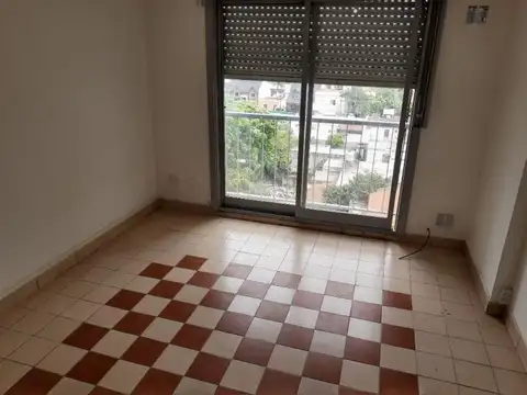 Avenida Gaona 3000, Piso 5