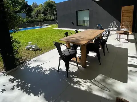 Casa en alquiler en Mapuche con pileta