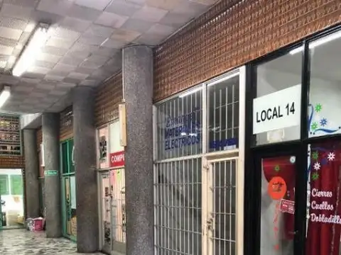 Local en Alquiler en Colegiales, $ 450.000