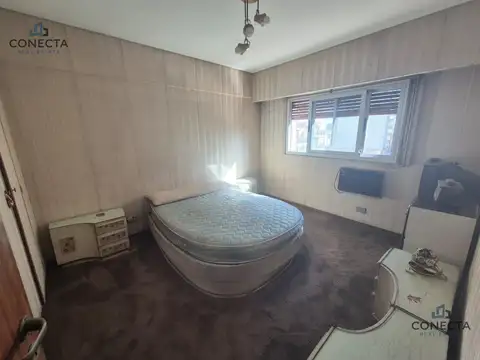 Venta Oportunidad Semipiso 4 Amb y dep Flores