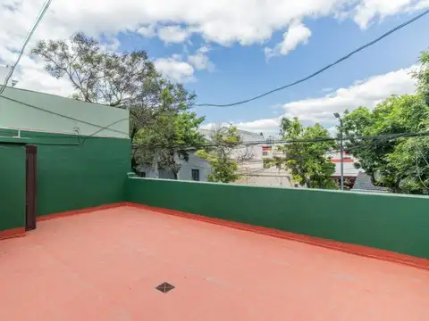 Depto Tipo Casa en Venta con 1 cocheras