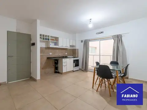 Del Valle Iberlucea  al 4400