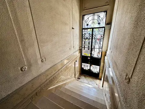 VENTA EDIFICIO SOBRE VELEZ SARSFIELD