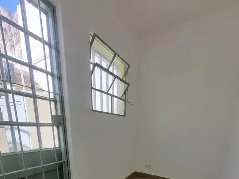 Depto Tipo Casa en Alquiler de 2 dormitorios