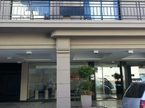 2 AMB FRENTE BALCON EXELENTE