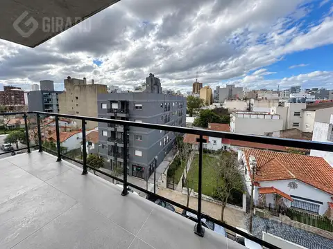 Venta de departamento 4 ambientes en zona chauvin