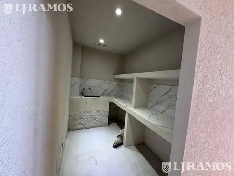 Local en Alquiler en Nordelta, USD 3.000