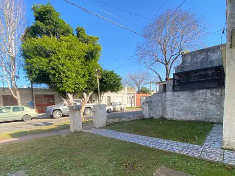 Terreno en Venta 20  mts Fondo