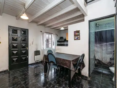 Depto Tipo Casa en Venta de 2 ambientes