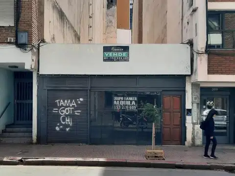 SE VENDE LOCAL DE 330M2 FRENTE A LA MUNI- SE ESCUCHA OFERTA-