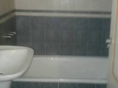 EN VENTA EN PALOMAR DEPARTAMENTO EN 3ER PISO POR ESCALERA DE 2 AMBIENTES TIPO LOFT - FICHA 9702