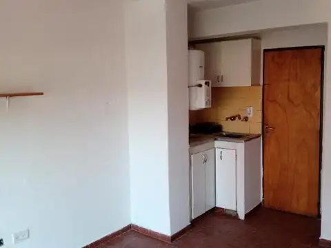 Departamento en Alquiler en Luis Agote, $ 280.000
