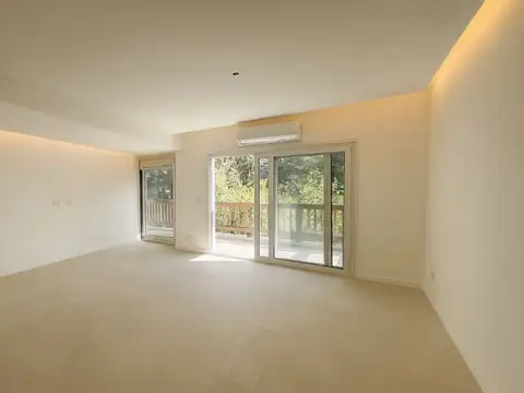 Departamento en Venta de 4 dormitorios