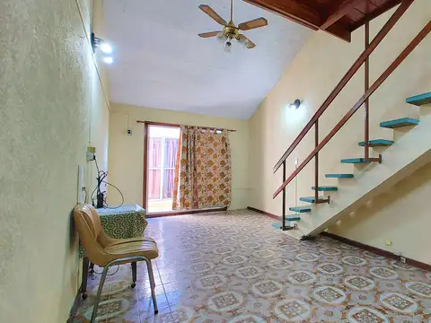 Depto Tipo Casa en Venta en Remedios de Escalada, USD 41.000