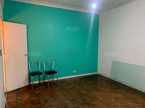 Depto Tipo Casa 4 ambientes con 2 baños