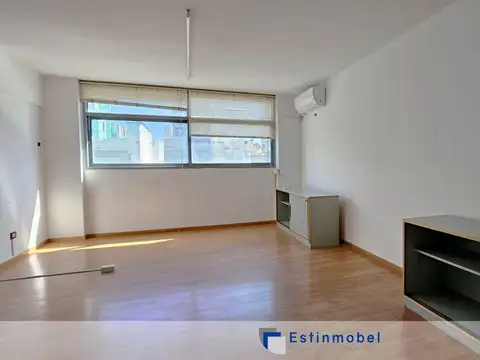 AV MONROE 2700, Piso 7