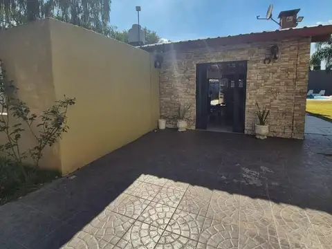 Quinta en Venta con 1 cochera