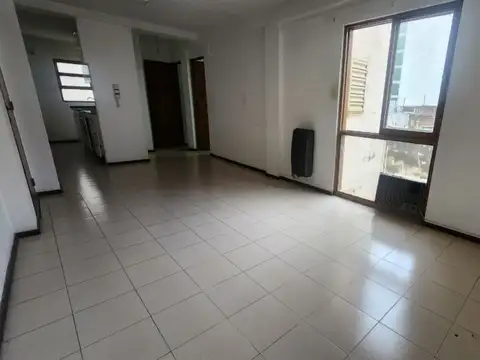 Departamento 5 ambientes con 1 baño