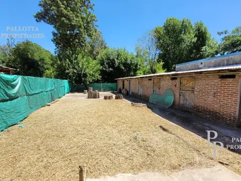 Lote con construcción para arrancar vivienda