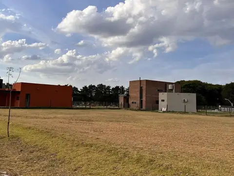 Barrio cerrado Brisanova