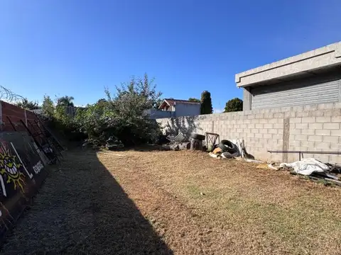 EN VENTA GALPON EN MERLO SUR