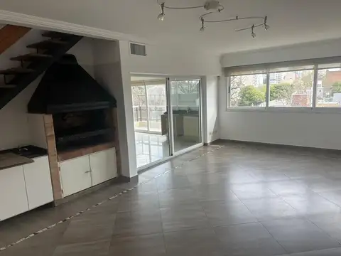 Departamento en Venta con 2 cocheras