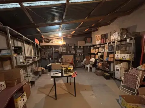 Casa 3 ambientes con 30 baños