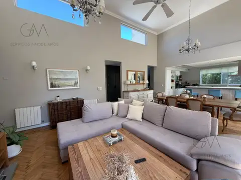 Casa en Venta al Suroeste