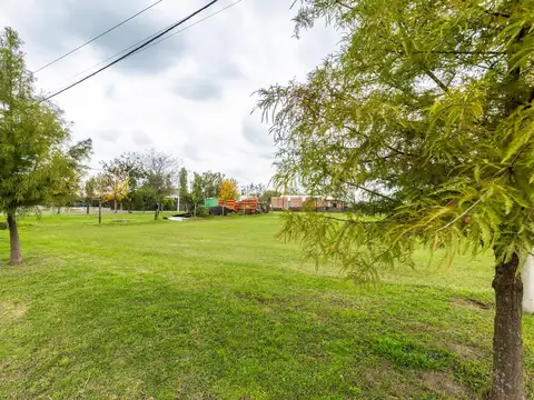 Terreno en Venta 32  mts Fondo